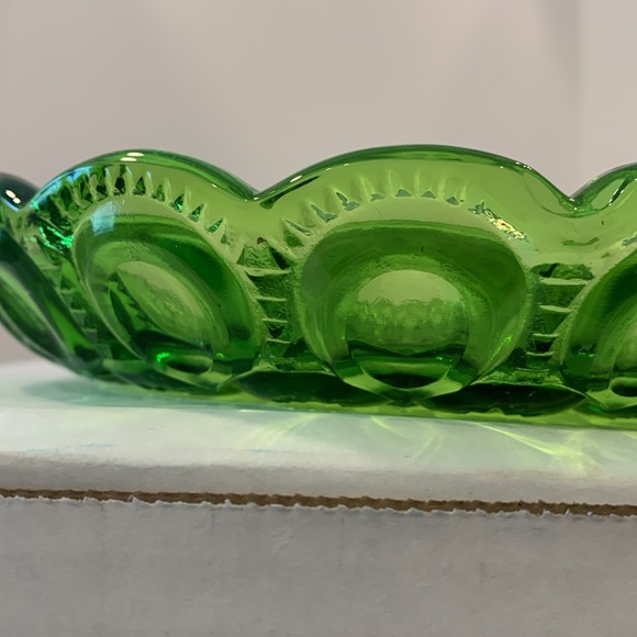 VTG L. E. Smith moon and stars green glass dish - Picture 3 of 6